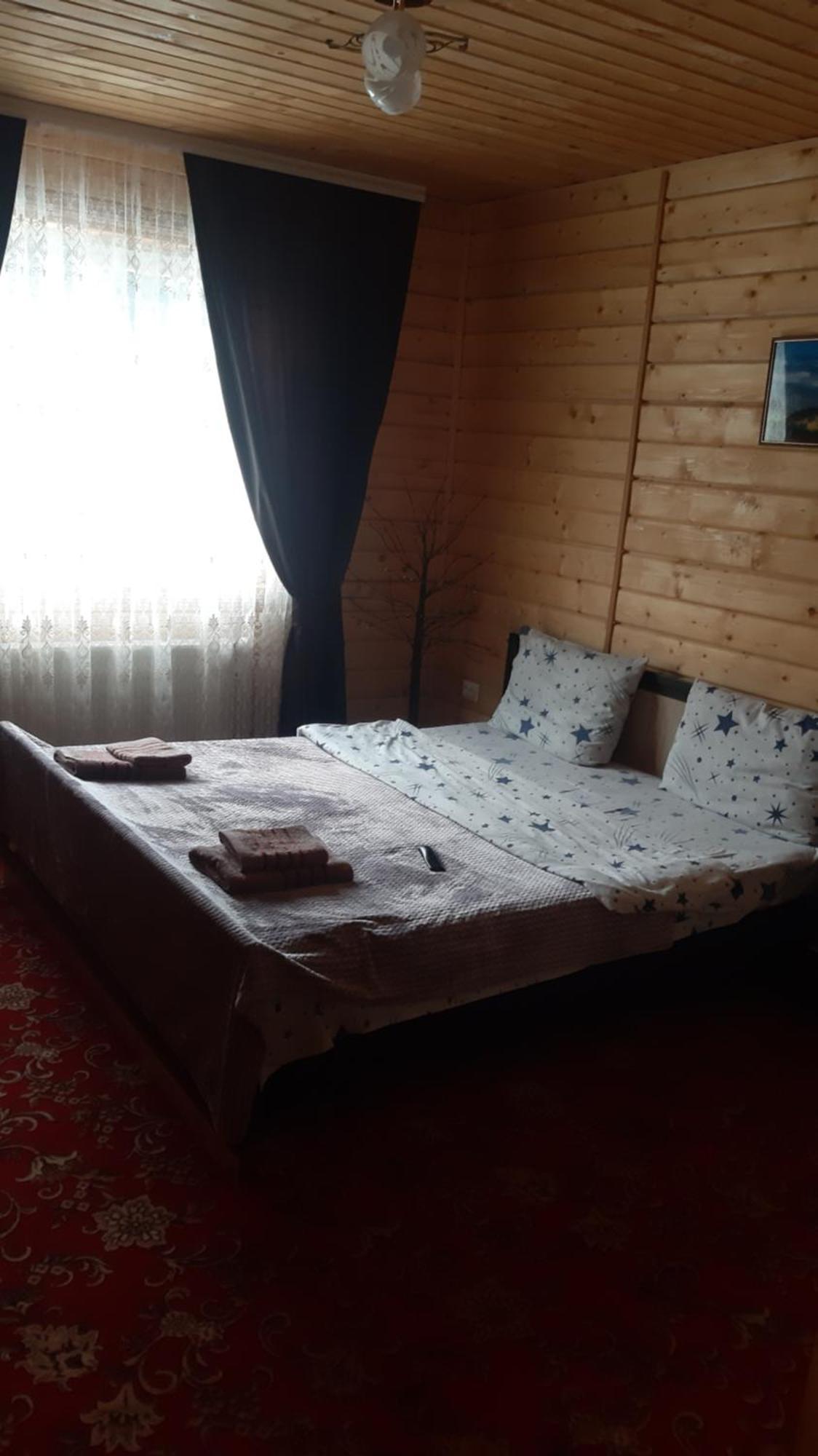 Затишні Карпати)) Apartamento Verkhovyna Exterior foto